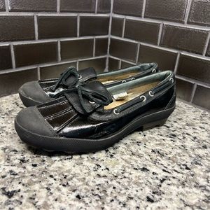 UGG Ashdale black duck shoes, sz 7